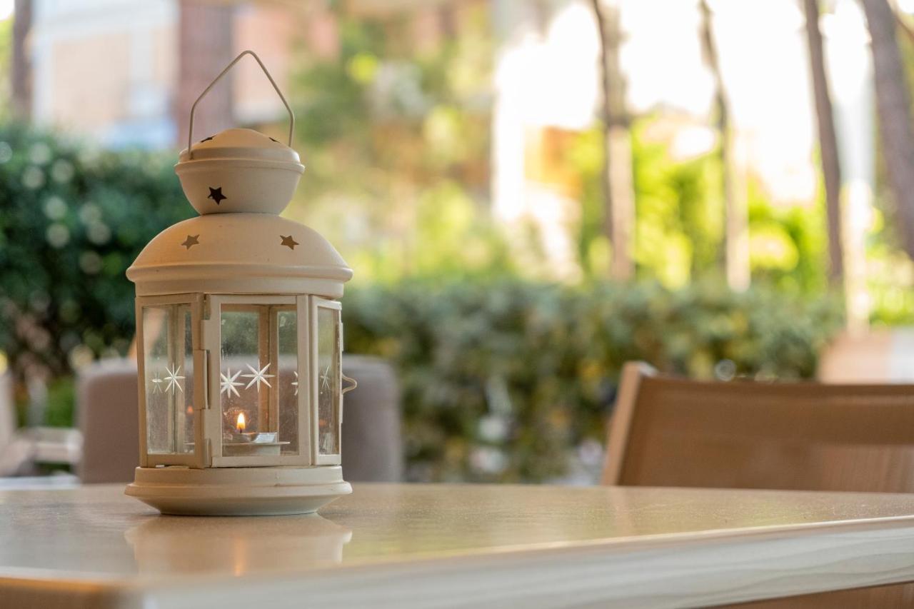 Hotel Orsa Maggiore Milano Marittima Exterior photo